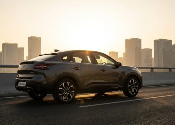 SUV cupê da Citroën usa visual de carro caro e motor turbo para atacar quem ainda pensa em hatch compacto
