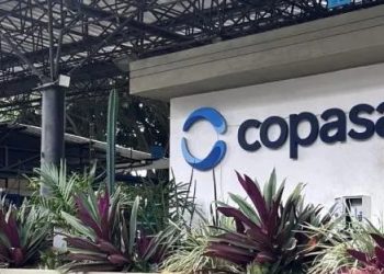Copasa (CSMG3) adia privatização e ações despencam na Bolsa