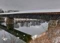 Com seus 137 metros de comprimento, a ponte coberta de 1866 virou uma das maiores e mais icônicas estruturas de madeira do tipo treliçada em todo o território americano