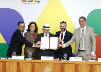 Governo lança novo Desenrola Brasil com juros de até 1,99%, mas uso do FGTS acende alerta