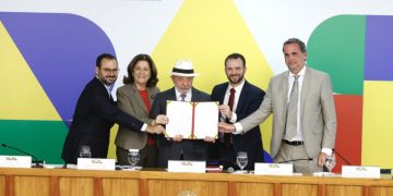 Governo lança novo Desenrola Brasil com juros de até 1,99%, mas uso do FGTS acende alerta