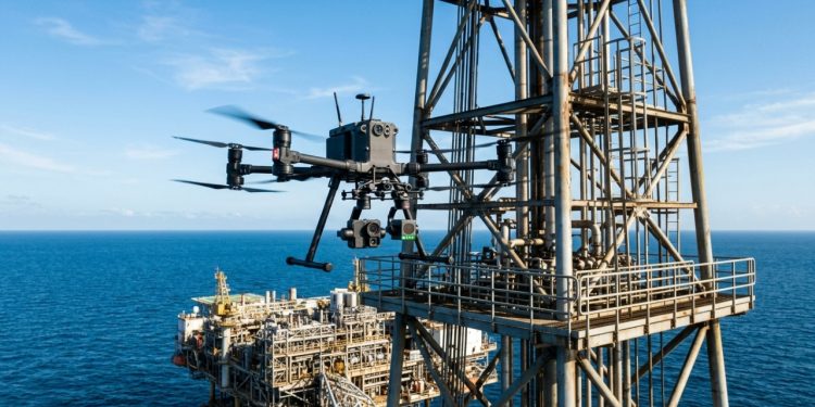 O guardião da integridade offshore que opera drones de ultrassom para evitar desastres ambientais sem precisar desembarcar do navio