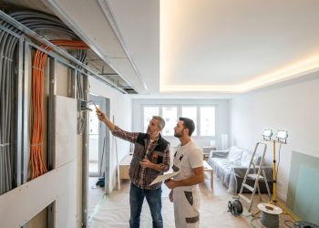Quanto um gesseiro cobra para fazer sancas de drywall com iluminação embutida em uma sala de 25 m² em 2026?