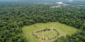 O município no extremo norte do país que esconde um gigantesco observatório astronômico de pedras mais antigo que a própria floresta