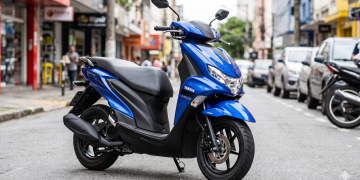 A scooter esportiva da Yamaha atinge 40 km por litro e traz suspensão traseira especial por apenas 15 mil reais