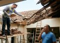 Quanto um telhadista cobra para trocar telhas quebradas e refazer o madeiramento de uma casa antiga em 2026?