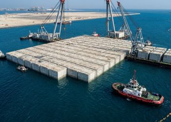 A engenharia naval e a construção comercial do Porto de Tuas