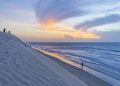 Essa vila de pescadores no Ceará, situada entre dunas de areia branca, é um dos destinos mais cobiçados pelos amantes do turismo de natureza