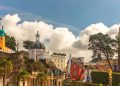 Vila do litoral galês, fundada em 1925, tem uma ótima qualidade de vida e um desenho arquitetônico de estilo italiano único no mundo