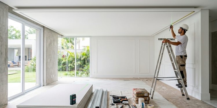 Quanto um gesseiro cobra para instalar o forro falso de drywall tabicado em uma sala de 30 metros quadrados em 2026