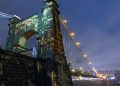 Com 308 metros de vão e inaugurada em 1849, a ponte na Virgínia Ocidental é a travessia suspensa mais antiga em operação para pedestres nos Estados Unidos
