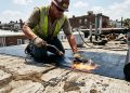 Quanto um especialista cobra para impermeabilizar com manta asfáltica um terraço de 80 m² com vazamento em 2026?