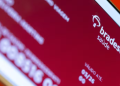 BradSaúde lucra R$ 1,3 bi e ação SAUD3 sobe 3% em estreia na Bolsa
