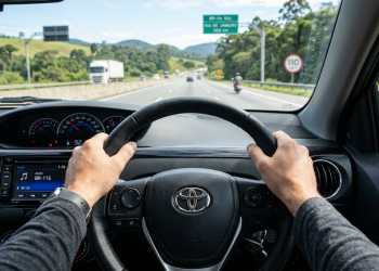 Toyota Etios Sedan usado com preço de compacto pelado vira o segredo dos motoristas que buscam a mecânica mais racional do país