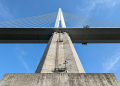 A engenharia da verticalidade: Como o Viaduto de Millau superou os limites da Torre Eiffel
