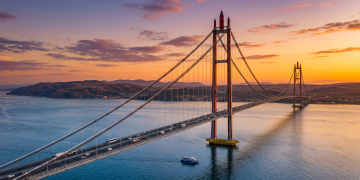 A engenharia de recordes e o impacto da Ponte Çanakkale 1915 na conexão entre continentes