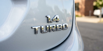 Chevrolet Cruze Turbo usado com preço de Onix seminovo vira a escolha de quem quer segurança e tecnologia de classe superior