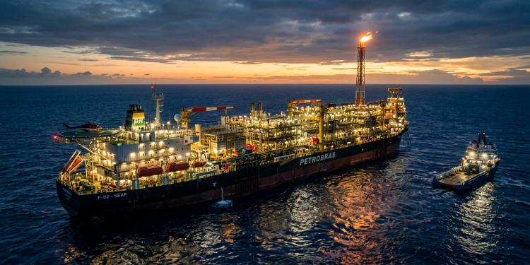 O pré-sal de Sergipe recebe R$ 60 bilhões em 2026 e transforma o Nordeste no novo "gigante do petróleo" com tecnologia de águas ultraprofundas
