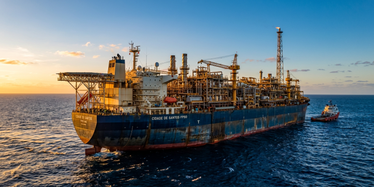 O papel das plataformas FPSO na exploração offshore e na expansão energética global