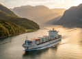 O primeiro navio cargueiro 100% autônomo do mundo começa a navegar nos fiordes da Noruega sem tripulação e sem combustível fóssil movido apenas por um gigantesco banco de baterias