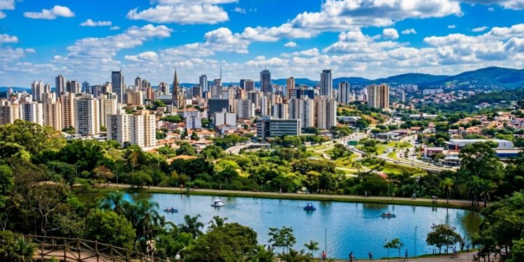 Do café ao acelerador de partículas: a cidade paulista onde elétrons quase à velocidade da luz convivem com cafezais centenários