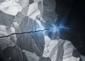 Metal que se regenera sozinho é observado em experimento e abre uma nova porta na engenharia