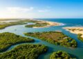 Parnaíba, no Piauí, tem delta com 70 ilhas fluviais, é o único delta das Américas em mar aberto e recebe turistas que nunca ouviram falar do lugar