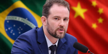 Brasil inaugura unidade da Receita Federal na China, mirando expandir comércio bilateral
