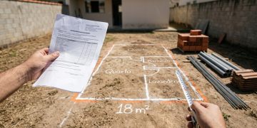 Quanto um pedreiro cobra para construir uma edícula de 18 m² nos fundos de casa em 2026?