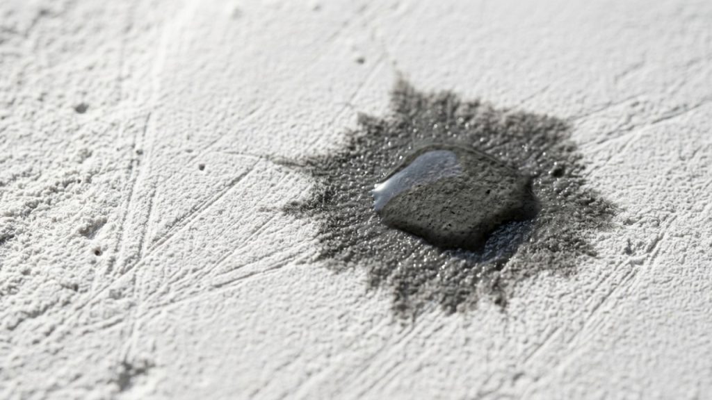 Diferença entre gesso e massa corrida no acabamento de paredes