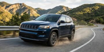 O SUV médio que chegou a 272 cv quer deixar de ser apenas carro de família e virar problema para muito sedã esportivo