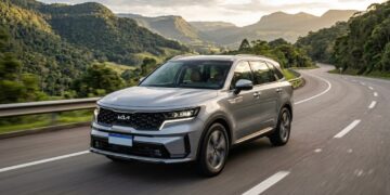 O SUV de sete lugares que passa de 1.900 litros com bancos rebatidos quer resolver família, viagem e carga no mesmo pacote