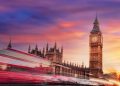 Cidade histórica fundada no ano 43 d.C. que foi a sede do Império Britânico abriga palácios reais e o Big Ben às margens do rio Tâmisa