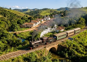 Fundada em 1690 com a primeira matriz de Minas Gerais e a ferrovia mais antiga do Brasil a 33 km de BH