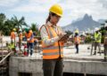 Quanto ganha um técnico em segurança do trabalho em 2026 e quais setores mais contratam o profissional