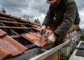 Quanto custa contratar um telhadista para trocar telhas quebradas e revisar o telhado em 2026 antes da chuva chegar