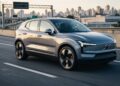 Um elétrico compacto com até 428 cv coloca desempenho de supercarro em uma carroceria pequena demais para passar despercebida