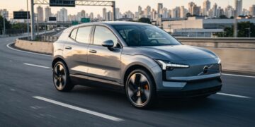 Um elétrico compacto com até 428 cv coloca desempenho de supercarro em uma carroceria pequena demais para passar despercebida