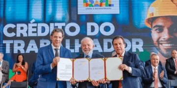 Após boom na estreia, consignado privado tem empréstimos menores e público mais endividado