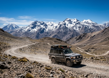 A jornada épica que conecta desertos e picos nevados na fronteira do Chile com a Argentina