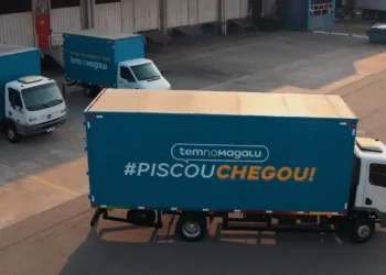 Magalu na Amazon reforça mudança de estratégia no e-commerce, dizem especialistas