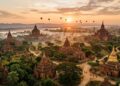 Com 3.595 monumentos, Bagan espalha templos e estupas por uma planície que parece não terminar