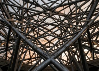 Com quase 40 mil toneladas de aço, o Beijing National Stadium virou um ninho gigante para receber multidões nos Jogos Olímpicos