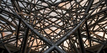 Com quase 40 mil toneladas de aço, o Beijing National Stadium virou um ninho gigante para receber multidões nos Jogos Olímpicos