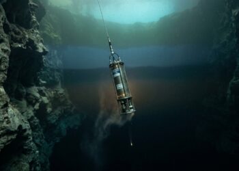 Sonda não encontra o fundo do buraco azul Taam Ja’