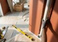 Quanto custa instalar aspiração central em uma casa e por que planejar os tubos durante a obra pode reduzir bastante o gasto
