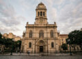 Com um monumental órgão de 6.000 tubos e fundado em 1598, o histórico Mosteiro de São Bento abriga tradicionais cantos gregorianos em SP
