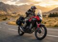 Honda NX500 equilibra 49,6 cv, viagem e uso urbano