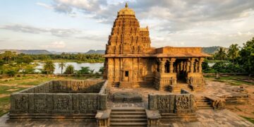 O templo indiano de 800 anos que usou tijolos leves e uma fundação de areia para enfrentar o solo