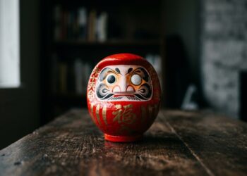Provérbio japonês sobre recomeçar após uma queda